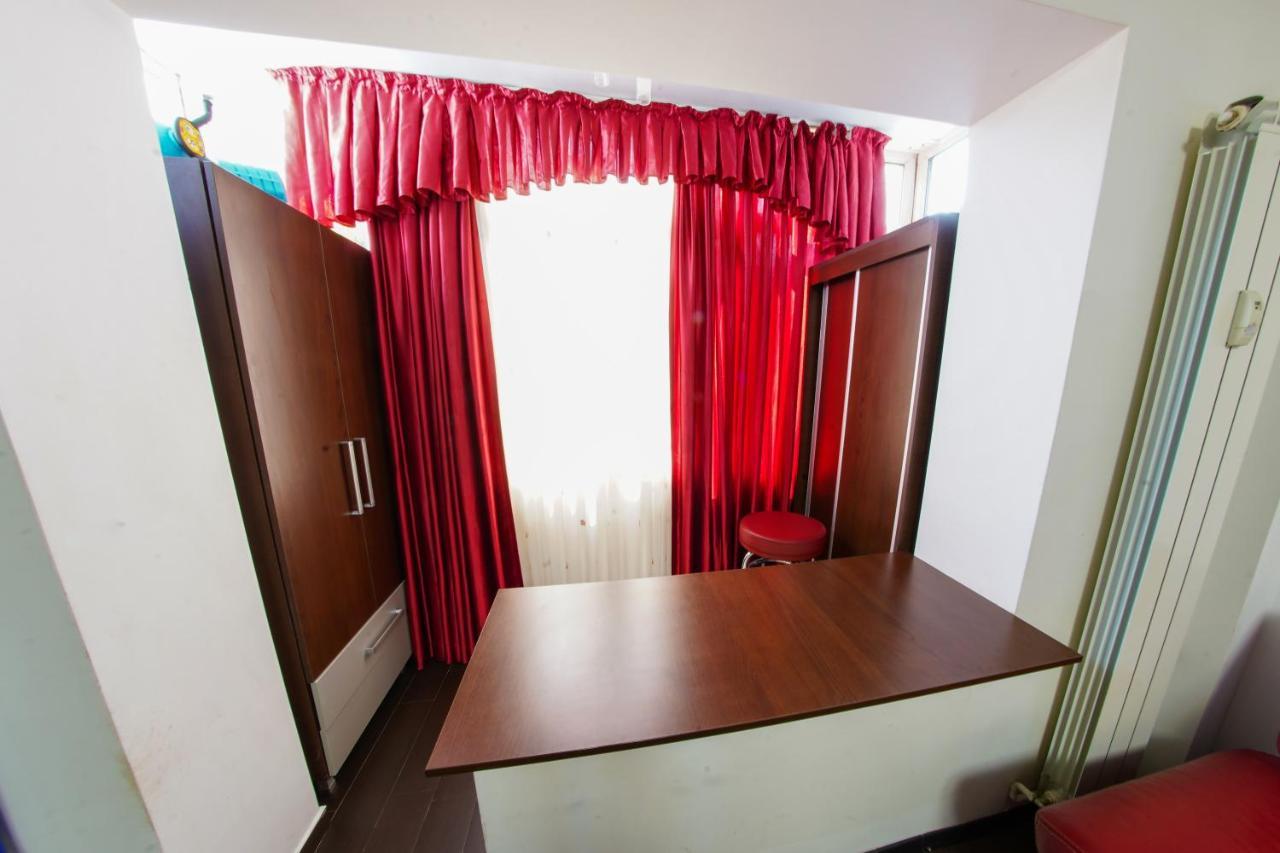 Апартаменти Sun Plaza Oasis With Self Check In And Fast Wifi Бухарест Екстер'єр фото