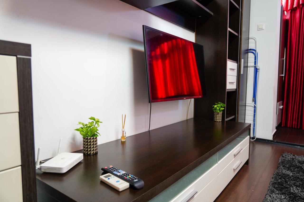 Апартаменти Sun Plaza Oasis With Self Check In And Fast Wifi Бухарест Екстер'єр фото